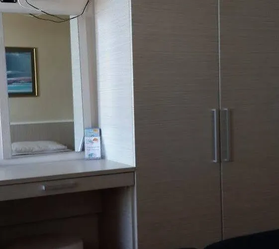 アパート Village