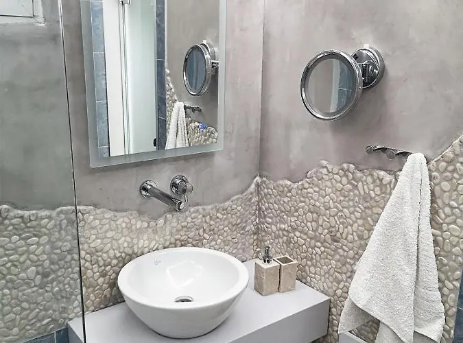 アパート Village