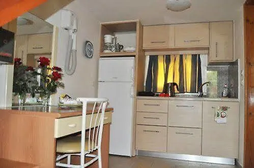 Village Apartament Haraki