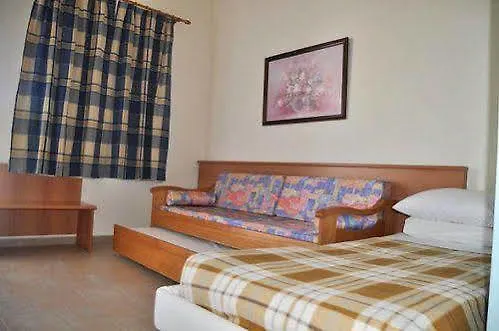 Apartament Village *