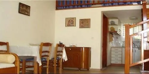 Apartament Village *